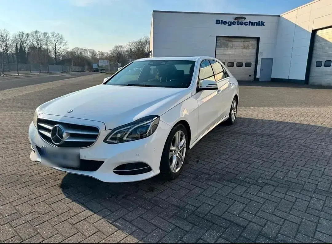 Gebraucht Mercedes E350 258 PS (189 kW) 2014 Weiß Limousine