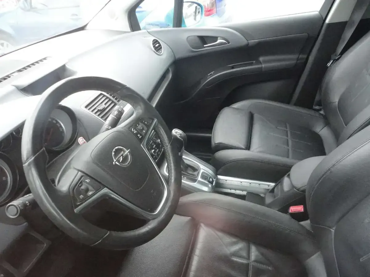 Usata Opel Meriva Innovation 101 CV (74 kW) 2010 Blu Monovolume