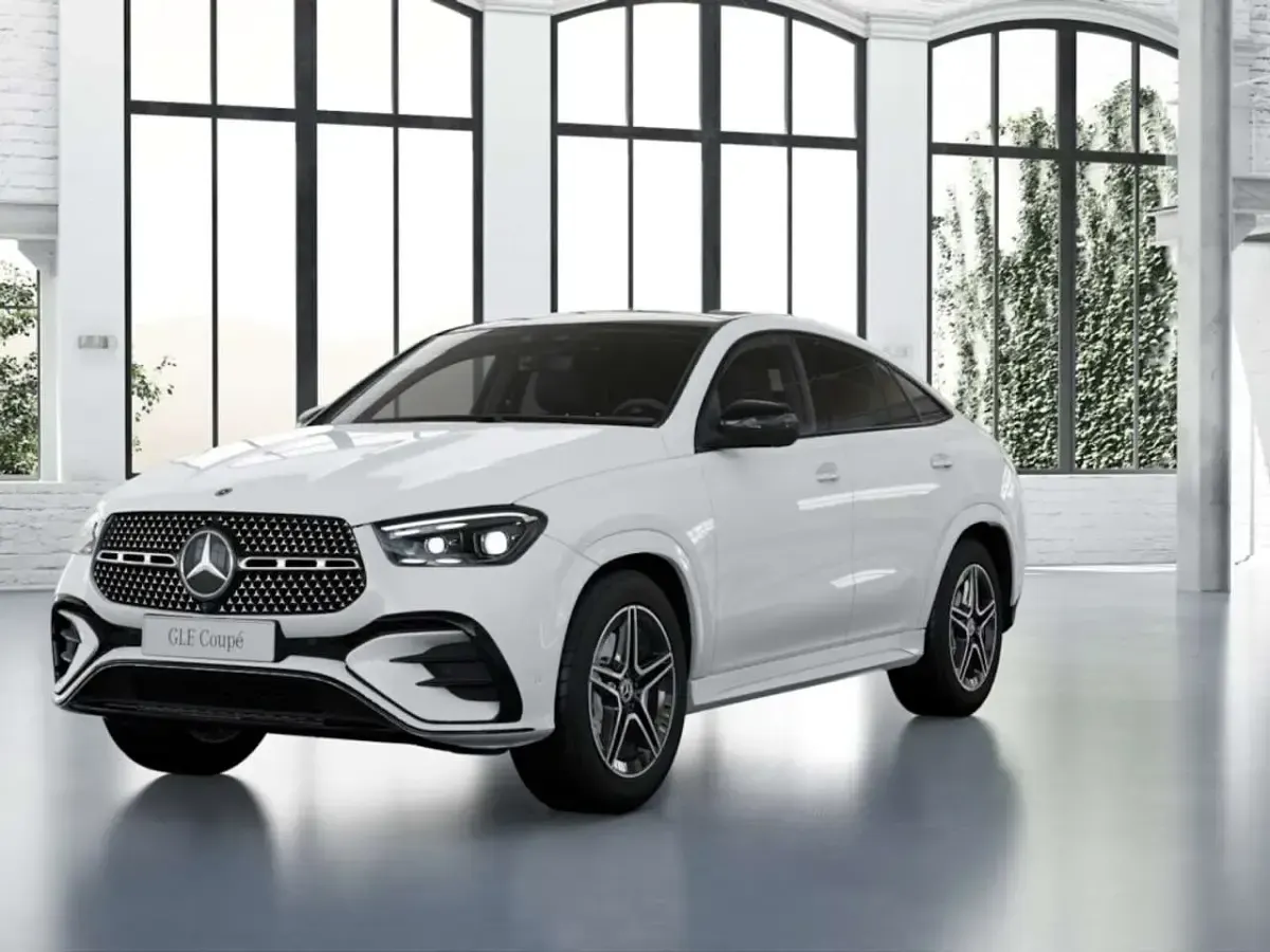 Gebraucht Mercedes GLE300 AMG 269 PS (197 kW) 2025 Weiss unilack polarweiß Coupé