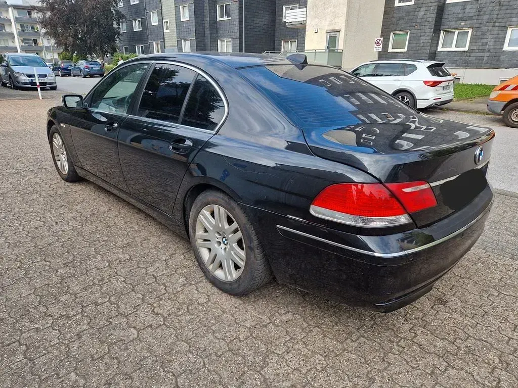Gebraucht BMW 730 231 PS (169 kW) 2006 Schwarz Limousine