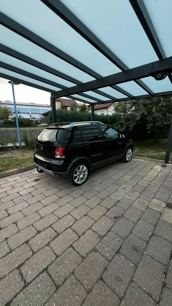 Gebraucht VW Polo Cross 101 PS (74 kW) 2008 Schwarz Kleinwagen