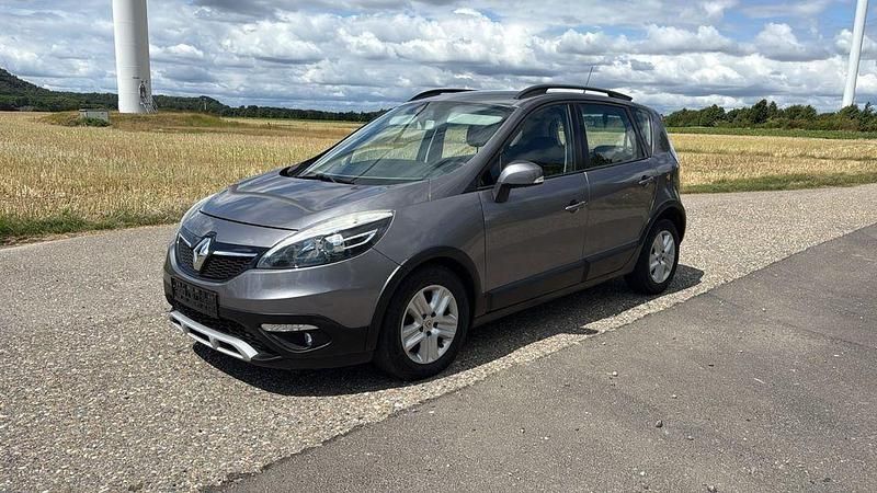 Grau Gebraucht 2014 Renault Scénic III Initiale Paris Van / Kleinbus | 6.350 € (Fairer Preis) - Bild 1/4