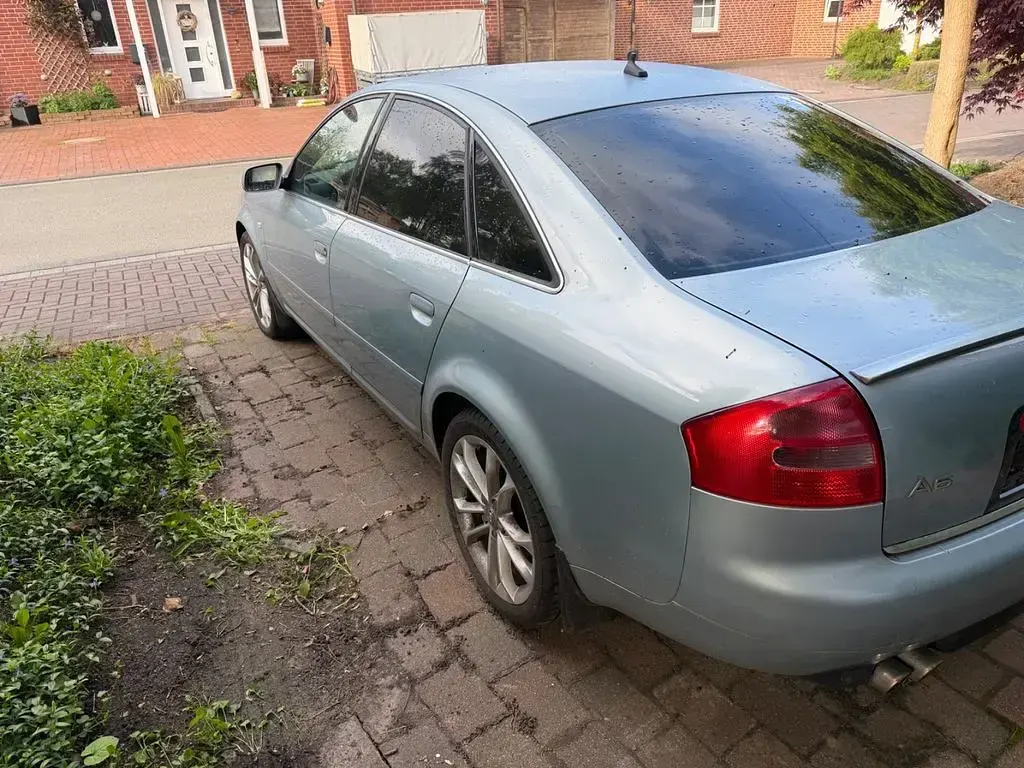 Usata Audi A6 170 CV (125 kW) 2003 Blu Berlina