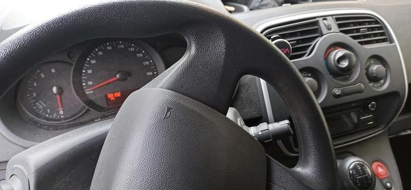 Gebraucht Renault Kangoo 75 PS (55 kW) 2019 Weiß Van