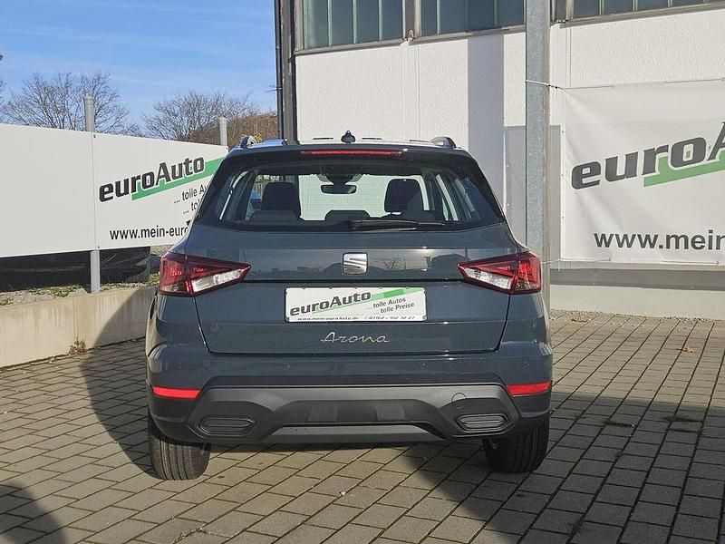 Neu Seat Arona Style 95 PS (69 kW) 2025 Fjordblau SUV