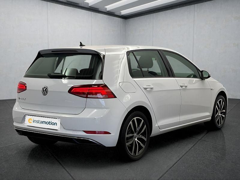 Gebraucht VW e-Golf 100 kW (136 PS) 2020 Weiß Kleinwagen