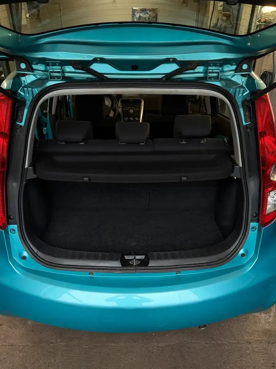 Gebraucht Suzuki Splash 86 PS (63 kW) 2011 Blau Kleinwagen