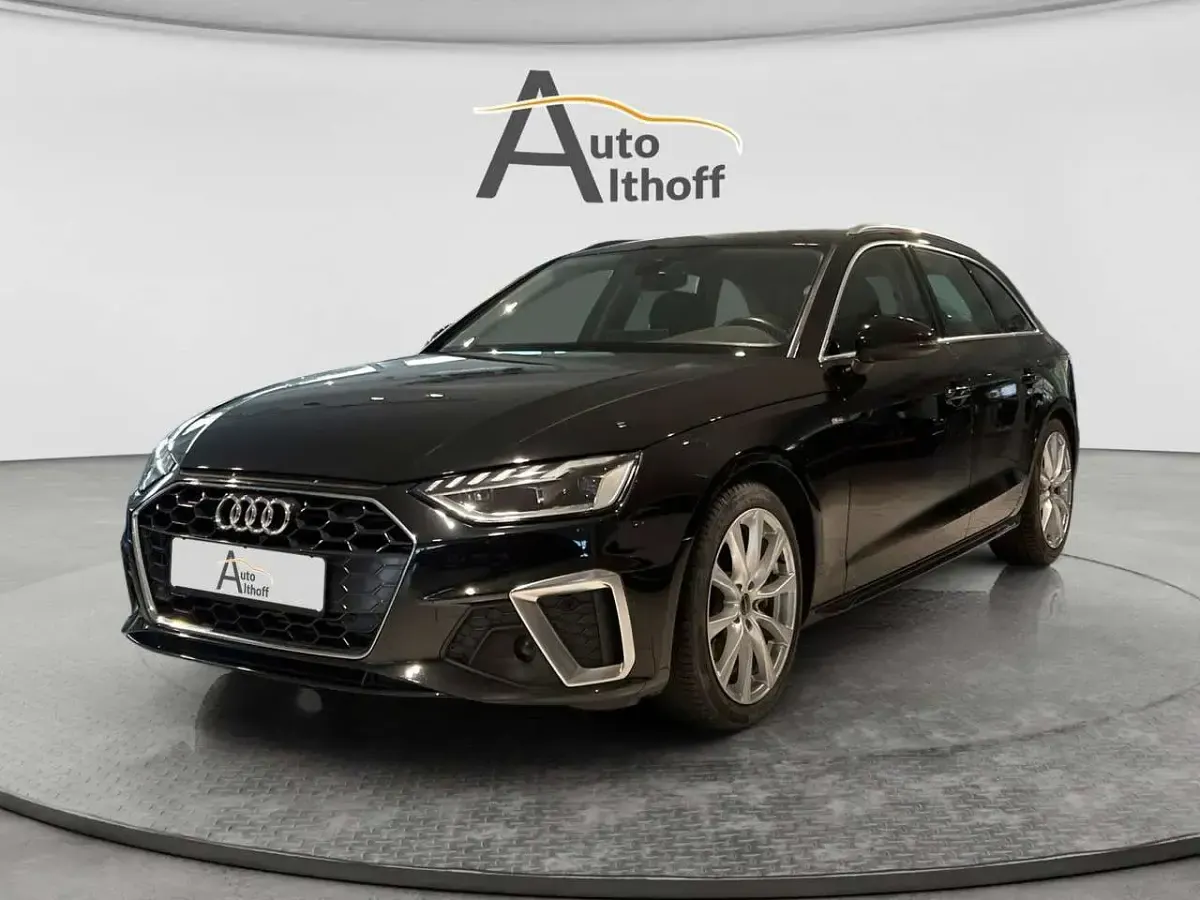 Gebraucht Audi A4 S-Line 204 PS (150 kW) 2023 Schwarz Kombi