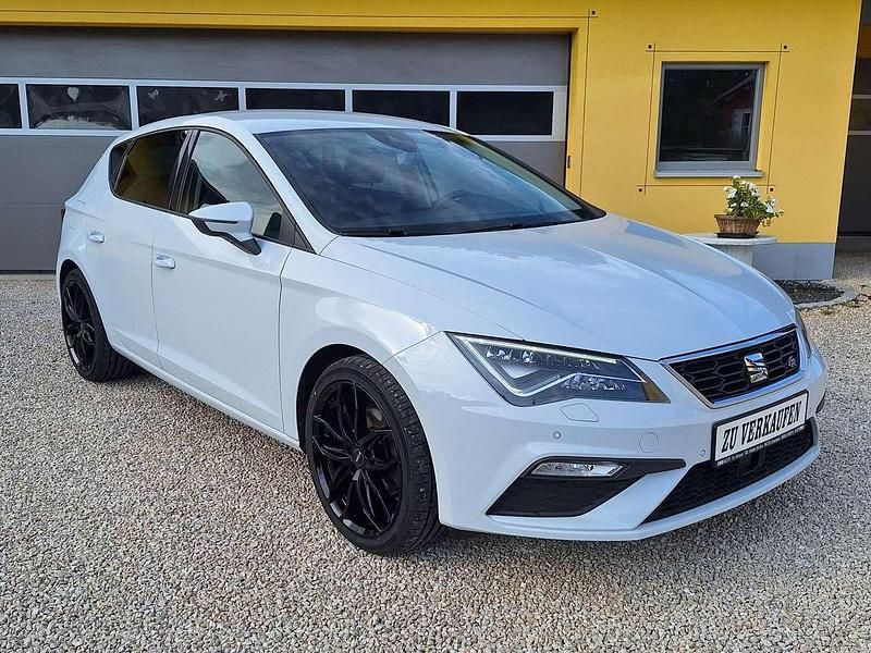 Gebraucht Seat Leon FR 150 PS (110 kW) 2017 "nevada" weiss Kleinwagen