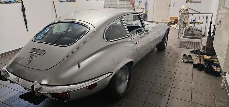 Gebraucht Jaguar E-Type 268 PS (197 kW) 1971 Silber Coupé