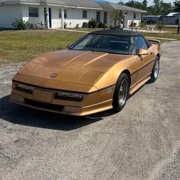 Gebraucht Corvette C4 334 PS (245 kW) 1987 Gold Cabrio
