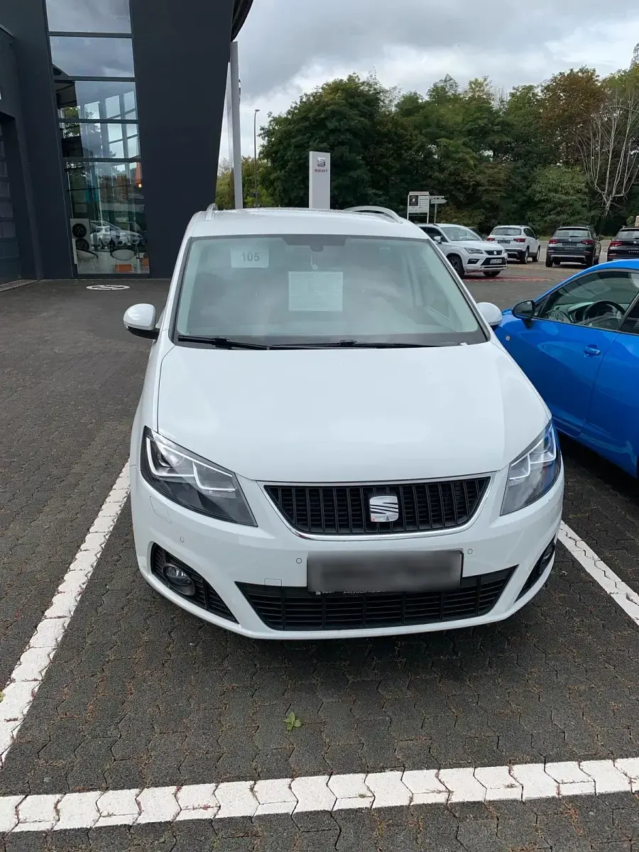 Gebraucht Seat Alhambra 140 PS (102 kW) 2015 Weiß Van / Kleinbus
