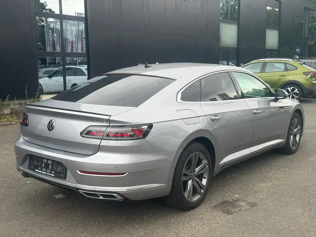 Gebraucht VW Arteon R-line 218 PS (160 kW) 2022 Silber Limousine