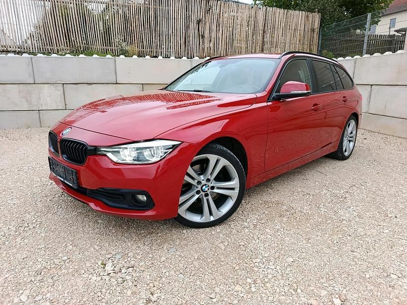 Gebraucht 2017 BMW 320 Advantage Kombi | 9.990 € (Superpreis) - Bild 1/4