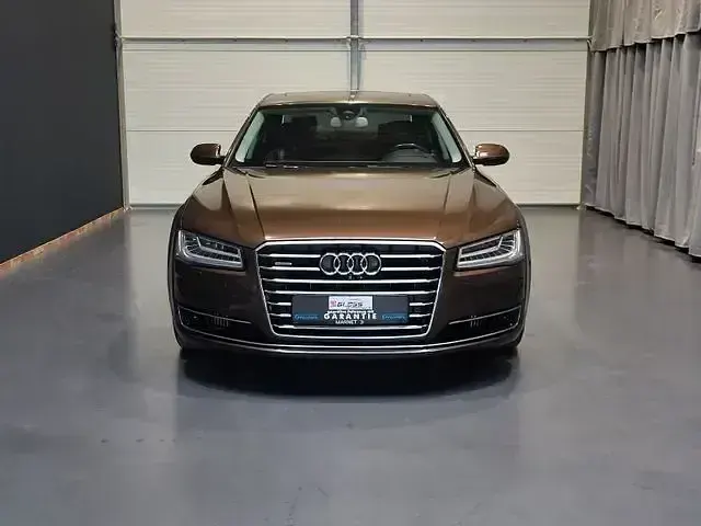 Gebraucht Audi A8 Ambiente 385 PS (283 kW) 2017 Braun Limousine