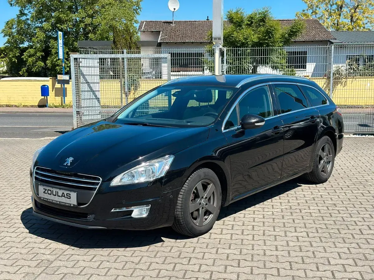 Gebraucht Peugeot 508 SW Active 140 PS (102 kW) 2013 Schwarz Kombi