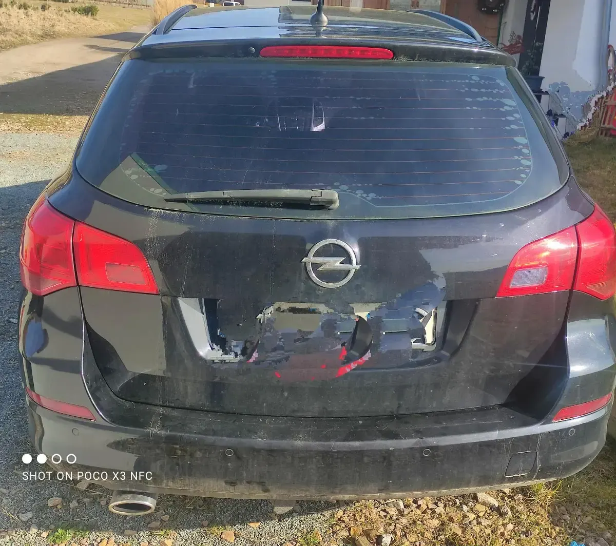Second-hand Opel Astra 180 CP (132 kW) 2011 Negru Break