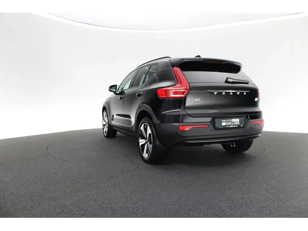 Gebraucht Volvo XC40 Plus 169 kW (231 PS) 2022 Schwarz SUV