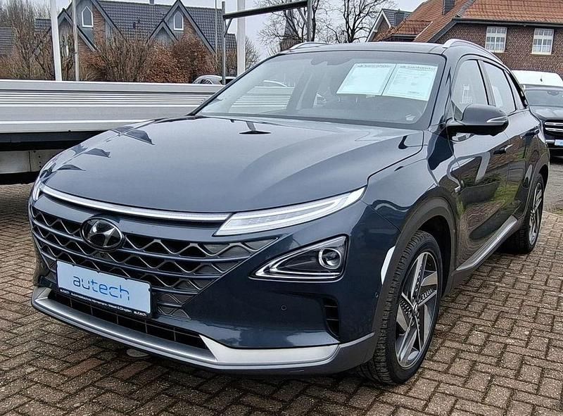 Gebraucht Hyundai Nexo Premium 163 PS (119 kW) 2021 Blau SUV