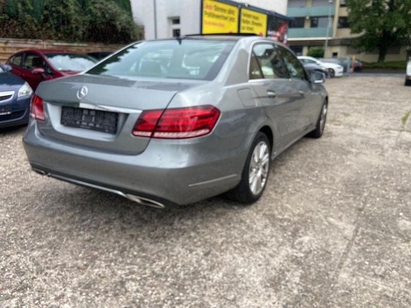 Gebraucht Mercedes E350 252 PS (185 kW) 2013 Silber Limousine