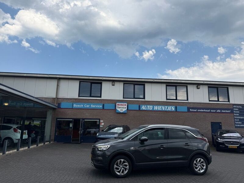 Grau Gebraucht 2019 Opel Crossland X Edition SUV | 9.450 € (Superpreis) - Bild 1/4