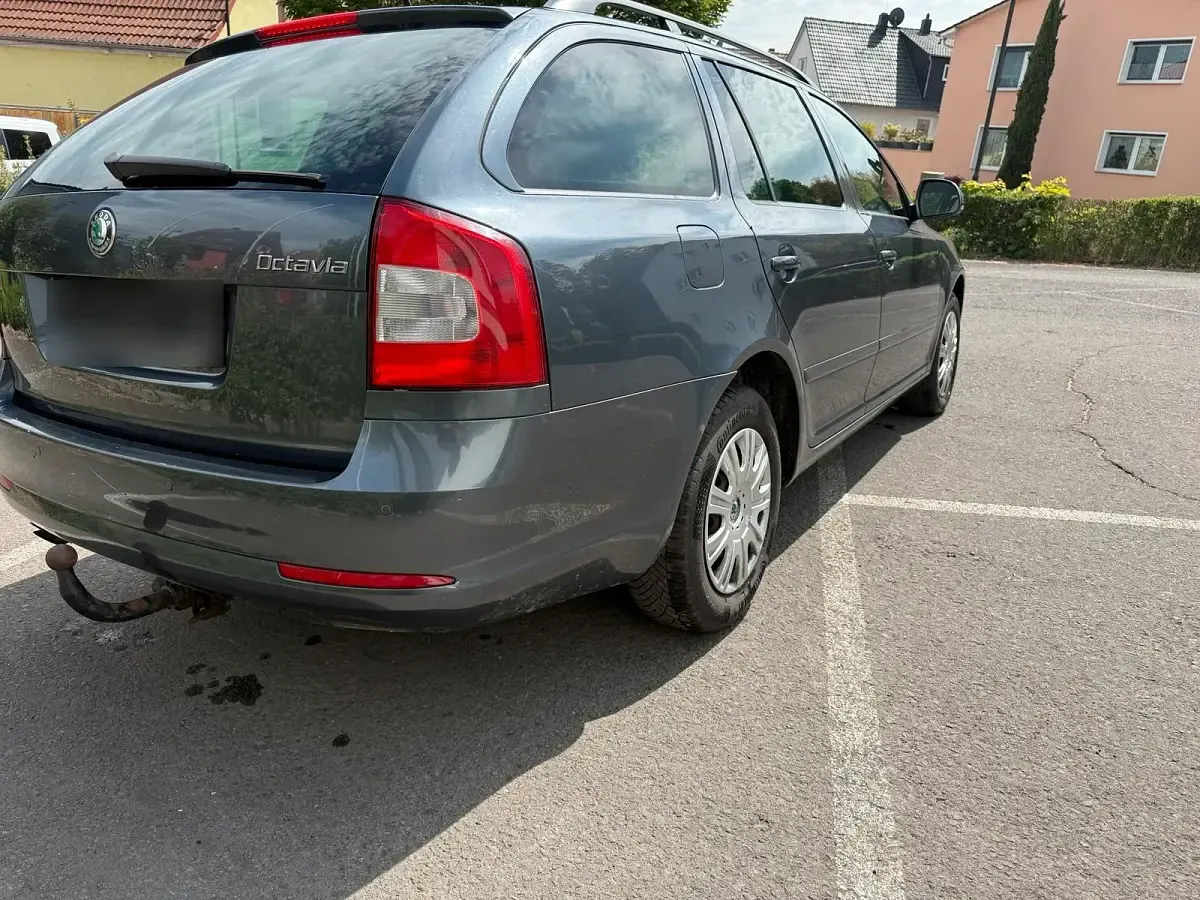 Gebraucht Skoda Octavia 122 PS (89 kW) 2012 Kombi
