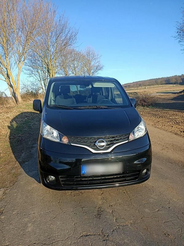 Schwarz Gebraucht 2013 Nissan Evalia Van / Kleinbus | 10.900 € (Fairer Preis) - Bild 1/4