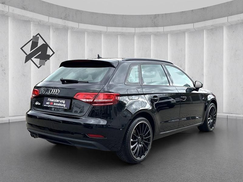 Gebraucht Audi A3 Sport 150 PS (110 kW) 2020 Schwarz Limousine