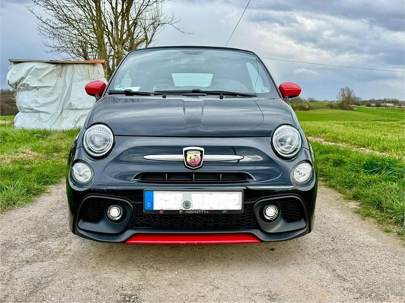 Gebraucht Abarth 595C 145 PS (106 kW) 2017 Schwarz Cabrio