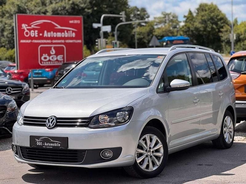 Silber Gebraucht 2012 VW Touran Highline Van / Kleinbus | 4.850 € (Superpreis) - Bild 1/4