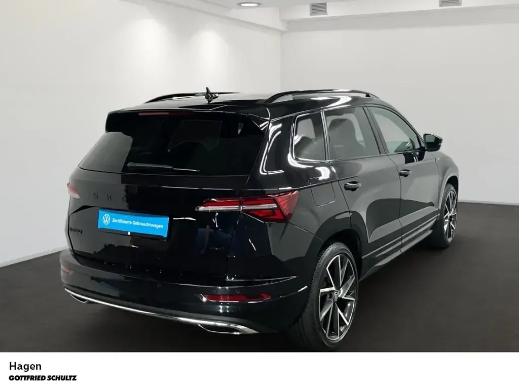 Gebraucht Skoda Karoq SportLine 190 PS (139 kW) 2023 Schwarz SUV