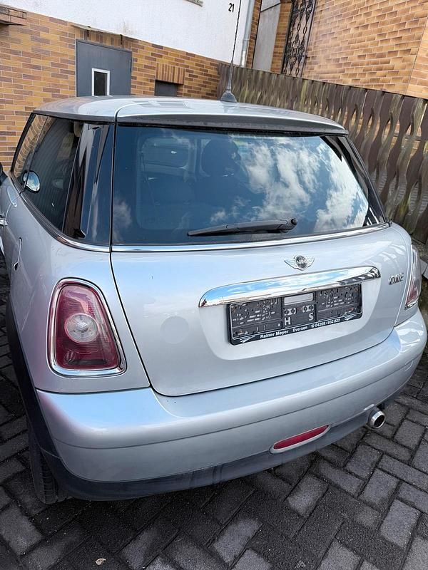 Gebraucht Mini Cooper Coupé 95 PS (69 kW) 2008 Silber Coupé