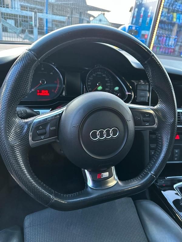 Gebraucht Audi A6 170 PS (125 kW) 2010 Grau Limousine