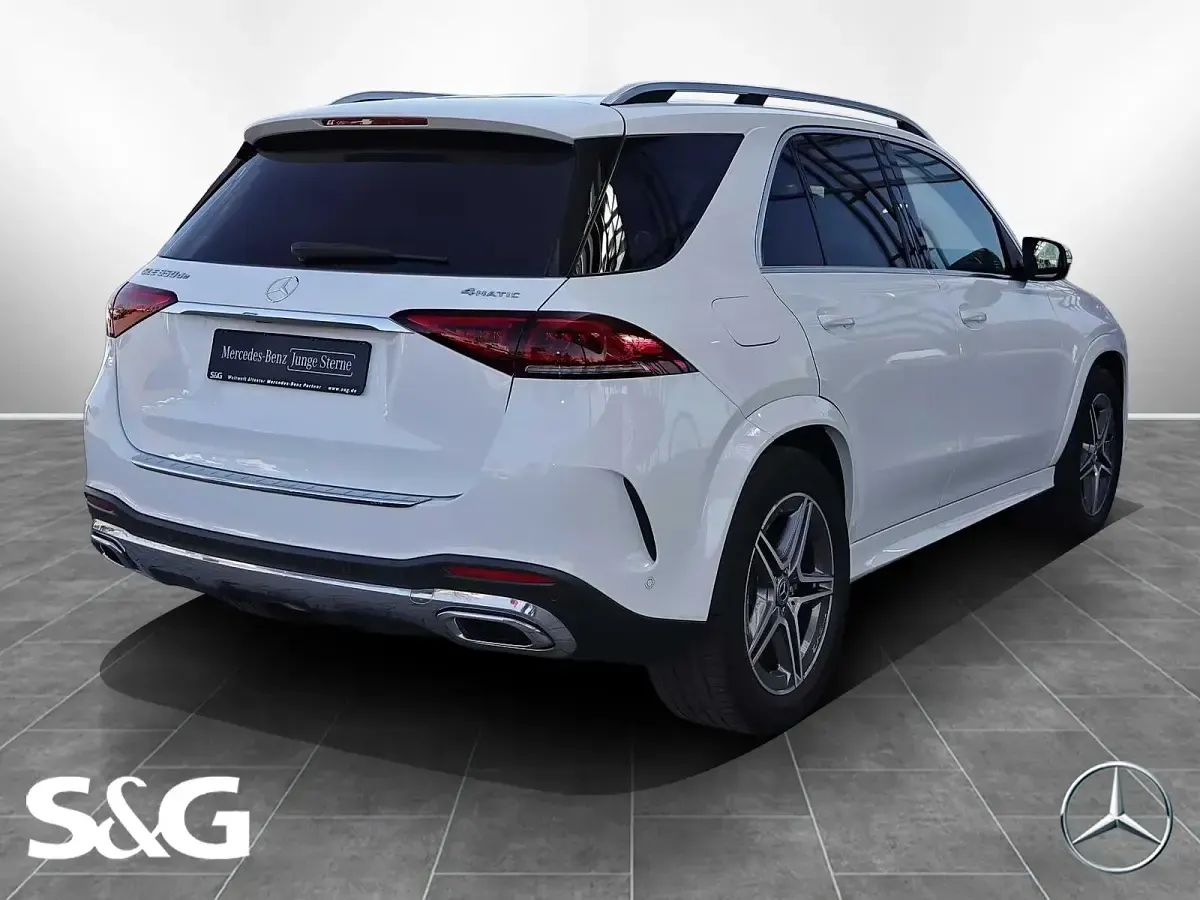 Gebraucht Mercedes GLE350 AMG 194 PS (142 kW) 2021 Unilack polarweiß SUV
