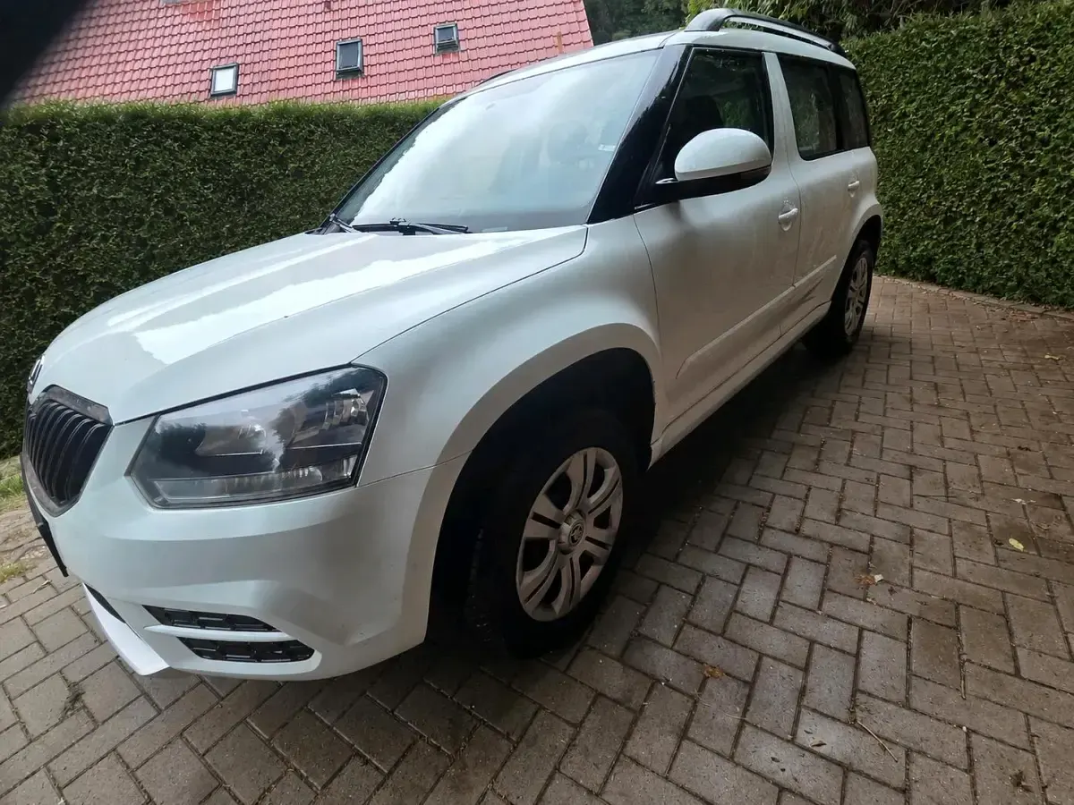 Gebraucht Skoda Yeti 102 PS (75 kW) 2015 Weiß SUV