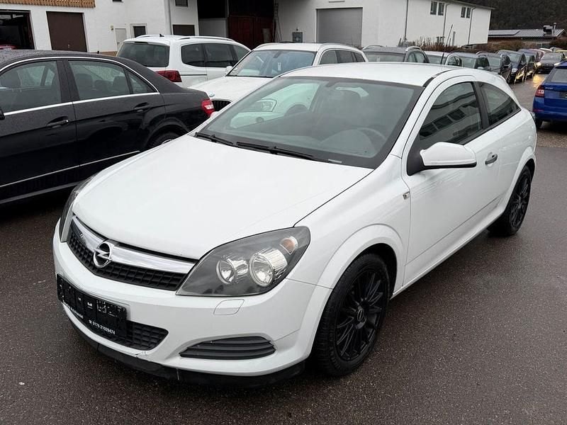 Gebraucht Opel Astra GTC Selection 90 PS (66 kW) 2009 Weiß Coupé