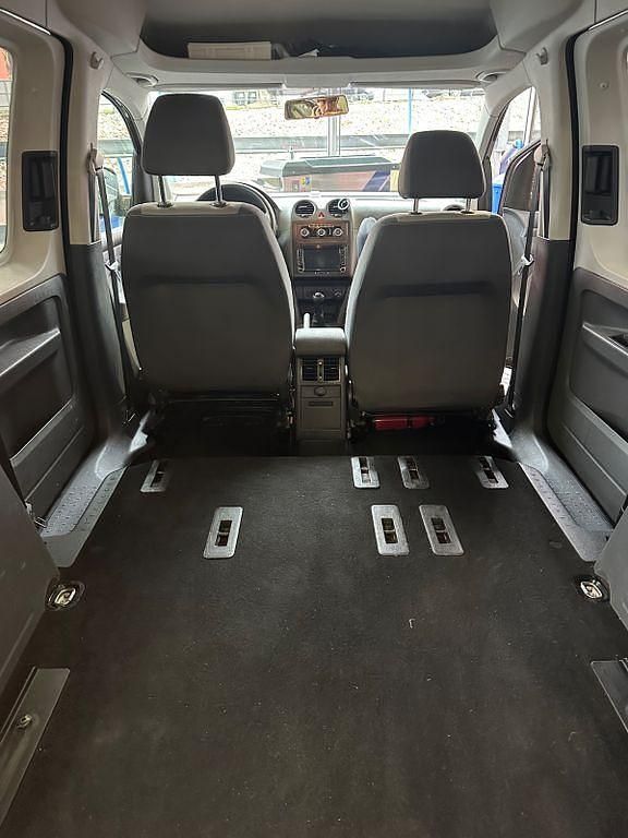 Gebraucht VW Caddy Startline 86 PS (63 kW) 2012 Braun Van / Kleinbus