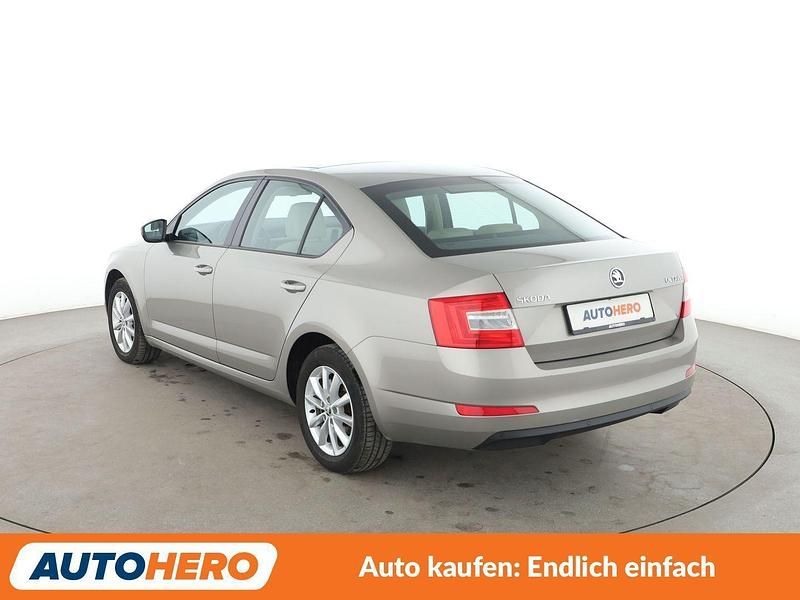 Gebraucht Skoda Octavia Style 150 PS (110 kW) 2016 Grau Limousine