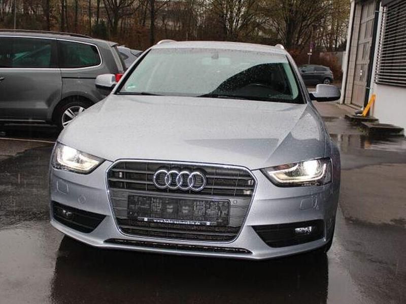Gebraucht Audi A4 Ambition 150 PS (110 kW) 2015 Silber Kombi