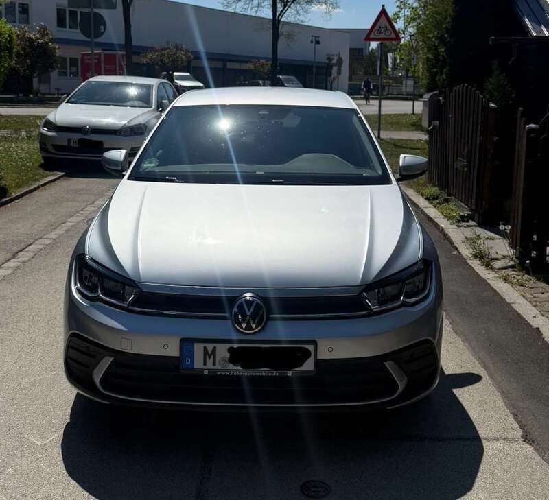 Grau Gebraucht 2021 VW Polo Kleinwagen | 16.500 € (Fairer Preis) - Bild 1/4