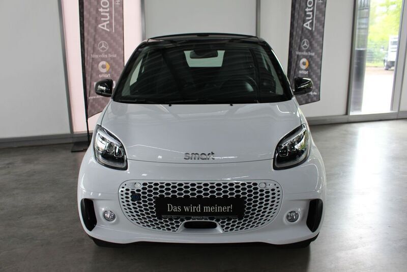 Gebraucht Smart ForTwo Electric Drive 60 kW (82 PS) 2023 Weiß Cabrio