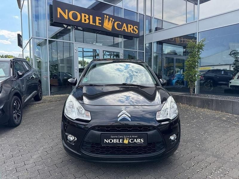 Schwarz obsidien/metallicla Gebraucht 2010 Citroën C3 Tendance Kleinwagen | 3.990 € (Fairer Preis) - Bild 1/4