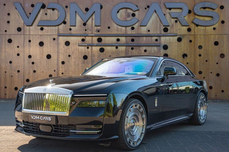 Black diamond Neu 2024 Rolls Royce Spectre Limousine | 469.900 € (Superpreis) - Bild 1/4