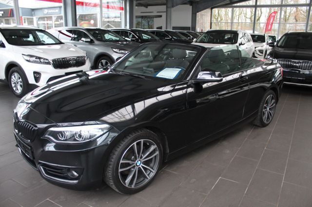Gebraucht BMW 218 Sport Line 136 PS (100 kW) 2019 Schwarz Cabrio