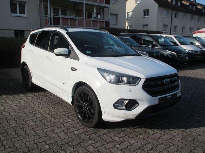 Gebraucht Ford Kuga ST-Line 175 PS (128 kW) 2018 Andere SUV