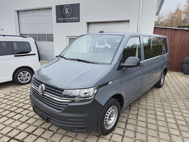 Gebraucht VW Transporter 150 PS (110 kW) 2022 Grau Van