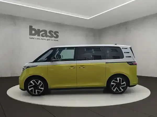 Second-hand VW ID. Buzz Pro 150 kW (204 CP) 2022 Alb Monovolum