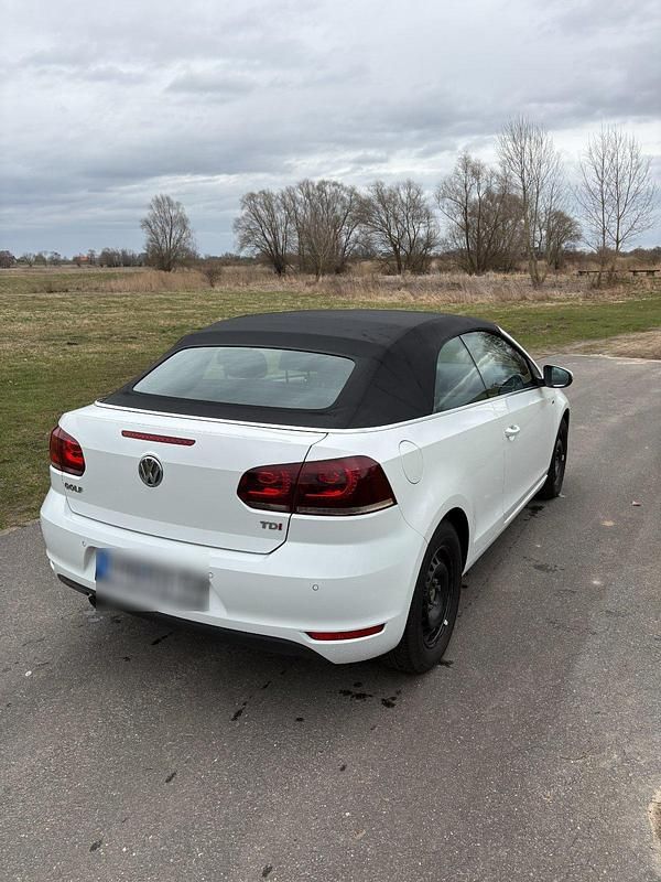 Gebraucht VW Golf Cabriolet 105 PS (77 kW) 2015 Weiß Cabrio