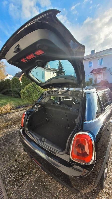 Gebraucht Mini Cooper 136 PS (100 kW) 2015 Schwarz Kleinwagen
