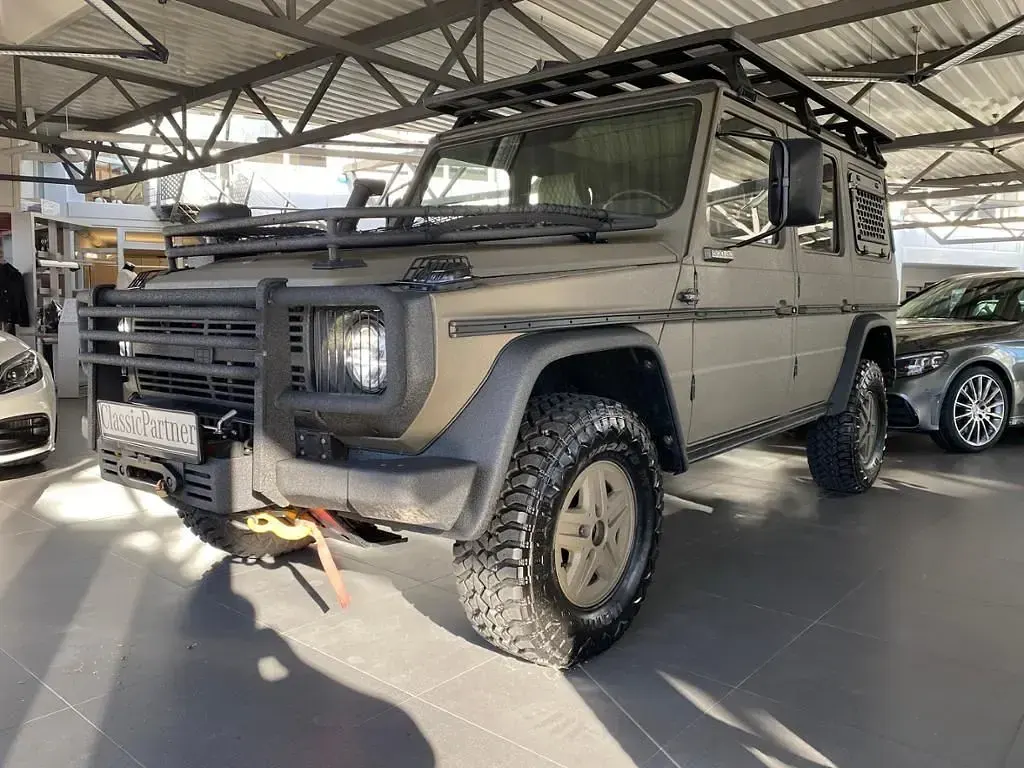 Gebraucht Mercedes G300 88 PS (64 kW) 1989 Beige SUV